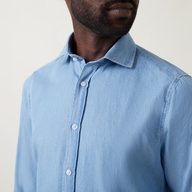 Casual Cut-Away Collar Shirt