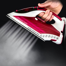 Russel Hobbs 2600w Iron - Pink