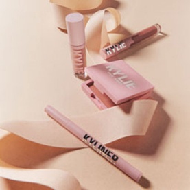Kylie Cosmetics 4-Piece Makeup Set