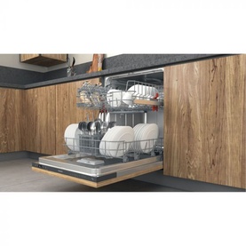 Built in Full Sized Dishwasher, 14 Place, 9.5L