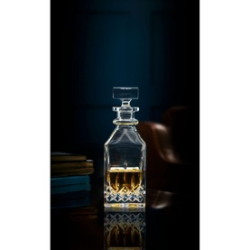Lismore Connoisseur Mini Square Decanter 480ml
