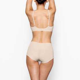 Boy Short Sand