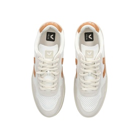 V-90 Trainers