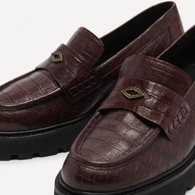 Claymence Croc-Embossed Loafers