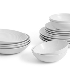 Gordon Ramsay Maze 16-Piece Dinnerware Set White