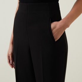 Wide-Leg Stretch Trousers
