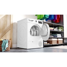 Series 4 Condenser Tumble Dryer 8 kg