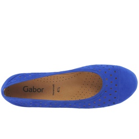 Ruffle Perforated Pumps