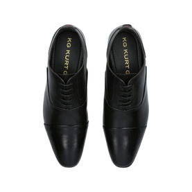 KG by Kurt Geiger Sonny Brogues in black leather, almond toe cap-toe style, lace-up with blind eyelets, overhead flat lay view