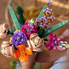 Botanical Collection Flower Bouquet