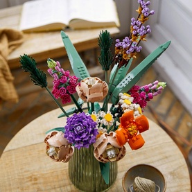 Botanical Collection Flower Bouquet