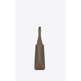 Le 5 &Agrave; 7 Supple Large Leather Hobo Bag