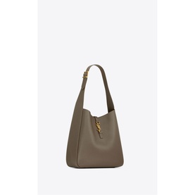 Le 5 &Agrave; 7 Supple Large Leather Hobo Bag