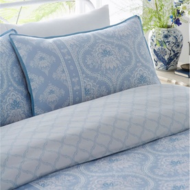 Appletree Alexia Duvet Set Blue in 100% cotton, featuring paisley and diamond jacquard patterns on blue bedding with Oxford pillowcases