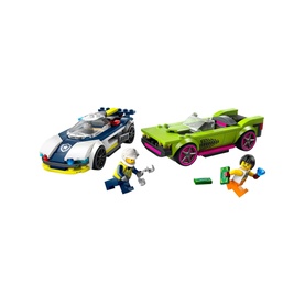 Police Car and Muscle Car Chase