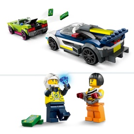 Police Car and Muscle Car Chase