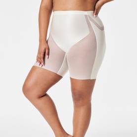 SPANXshape&trade; Booty-Lifting Mid-Thigh Shorts