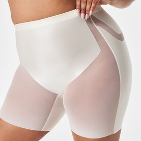 SPANXshape&trade; Booty-Lifting Mid-Thigh Shorts