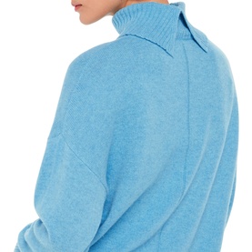 Roll Turtleneck Sweater