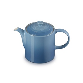 Le Creuset Stoneware Grand Teapot 1.3L in blue, cylindrical stoneware body with loop handle and lidded spout