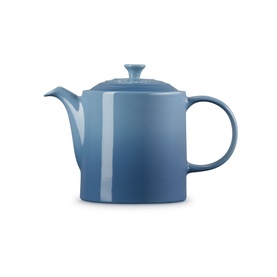 Le Creuset Stoneware Grand Teapot 1.3L in blue, with knob lid, curved spout and loop handle, glossy enamel finish