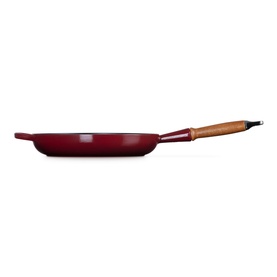 Signature Cast Iron Frying Pan With Wooden Handle 28cm