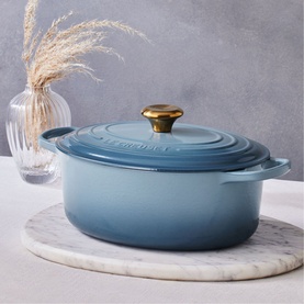 Signature Cast Iron Oval Casserole 29cm