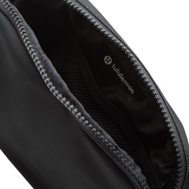 Everywhere Belt Bag 1L