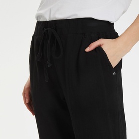 Naya Capri Cropped Joggers