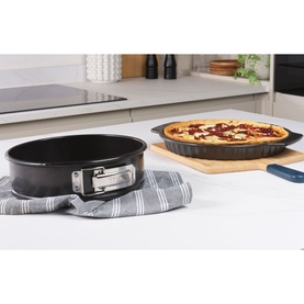 Two-Piece Baking Set