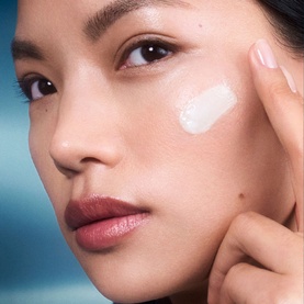 The Moisturizing Fresh Cream