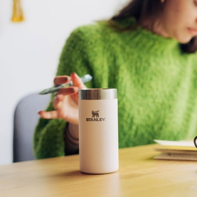 The Rose Quartz Metallic AeroLight&trade; Transit Mug 0.35L