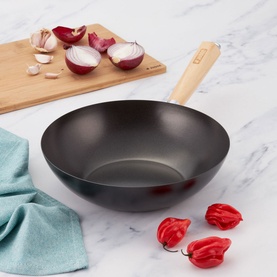 Essentials Non-Stick Stir Fry Wok 26cm