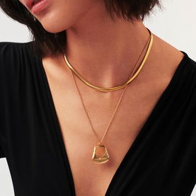 Hera Ridge Pendant Necklace