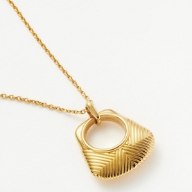 Hera Ridge Pendant Necklace