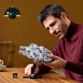 Star Wars Millennium Falcon&trade;