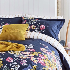 Cambridge Floral Duvet Set