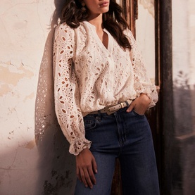 Broderie Blouse
