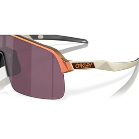 Shield Sunglasses OO9463 Sutro Lite Chrysalis Collection