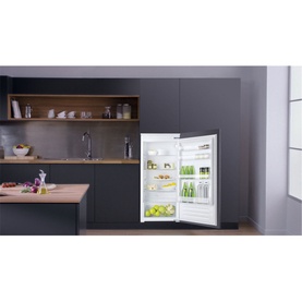 Built In 55cm Larder Fridge