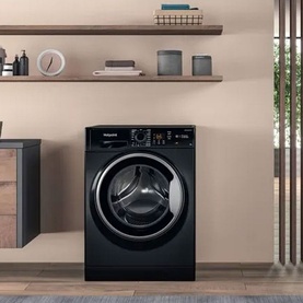 9kg Freestanding Washing Machine Black