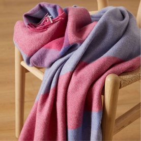 &Aacute;ine Lambswool Throw