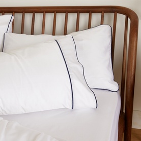 400 Thread Count White Sateen Fitted Sheet
