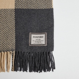 The Downpatrick Throw