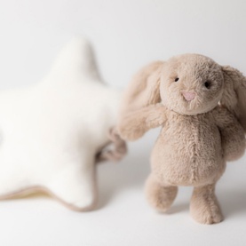 Bashful Beige Bunny Musical Pull