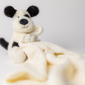 Bashful Black & Cream Puppy Soother