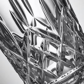 Lismore Vase 20cm 8in