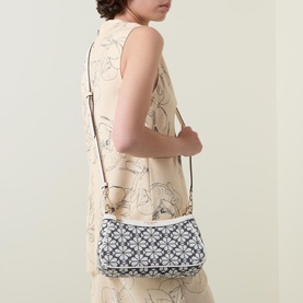 Flower Jacquard Shoulder Bag