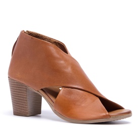 Piacere Crossover Block Heels