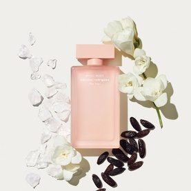 Narciso Rodriguez Musc Nude for Her Eau de Parfum 30ml, blush pink bottle with cap, styled with white flowers and dark seeds